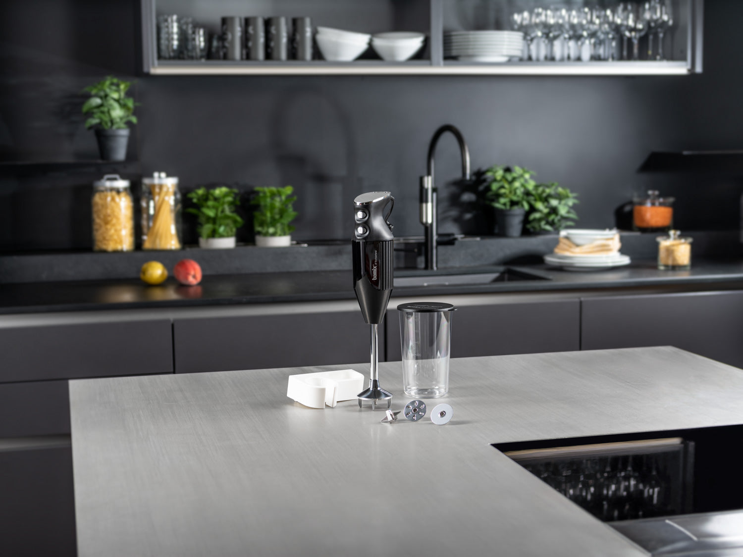 bamix Mono hand blender lifestyle image